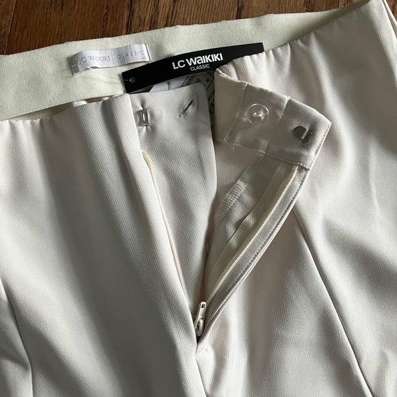 NWT LC Waikiki women’s white modern pants with front split Euro size 44, US 14 - Picture 10 of 16